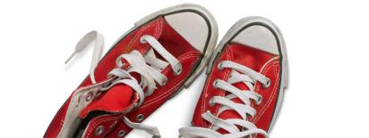 rote Converse Schuhe